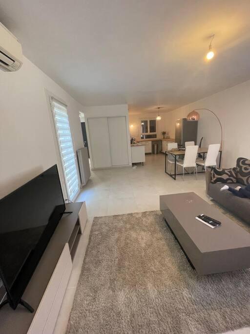 Maison 3Chambres ,Climatisee نيم المظهر الخارجي الصورة