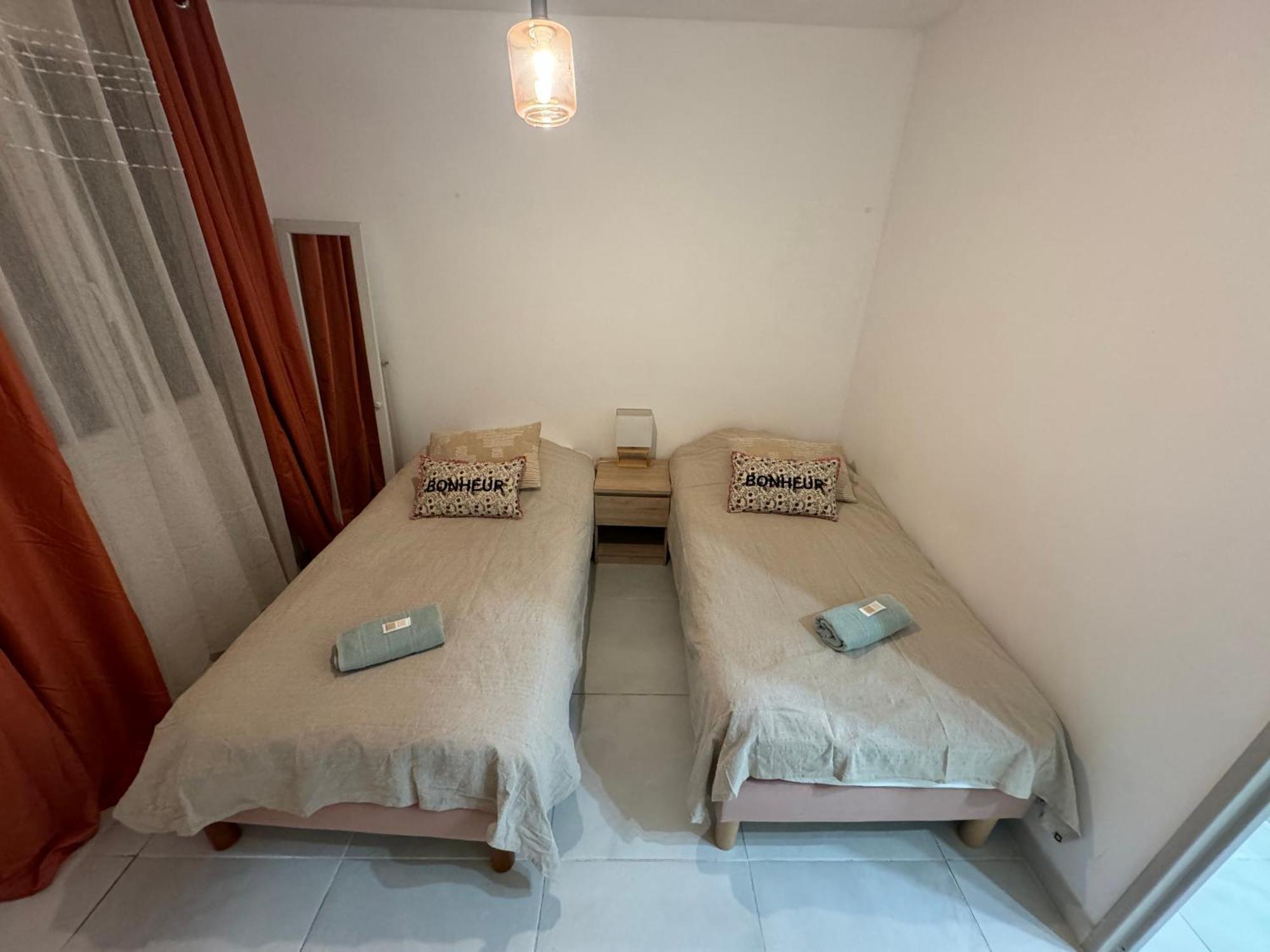 Maison 3Chambres ,Climatisee نيم المظهر الخارجي الصورة